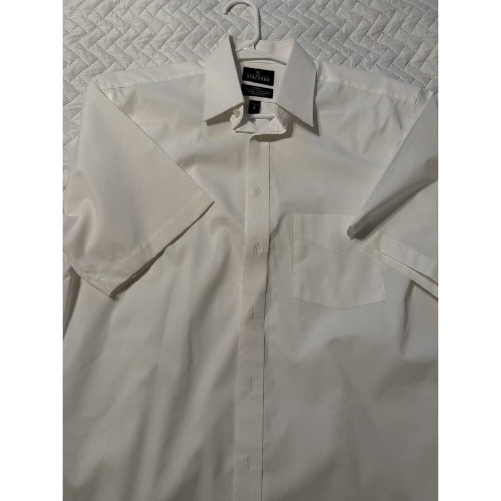 Stafford Travel Men's Button Up Short Sleeve Shirt Sz 16